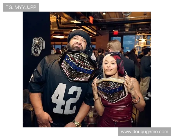 雅各布 - 法图与索罗 - 西科亚:从兄弟情到擂台死敌的背叛传奇(1)